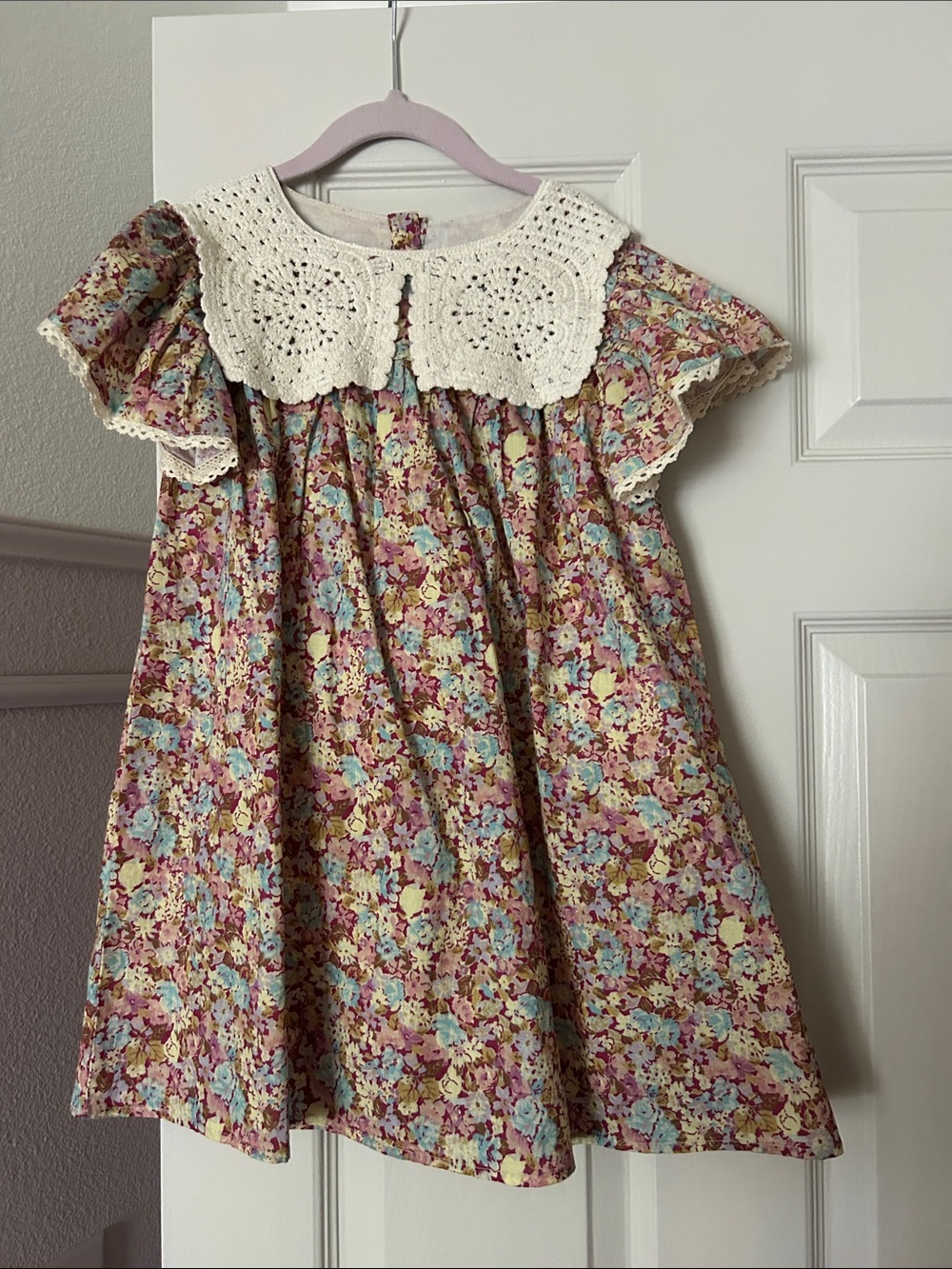 Louise Misha Girls Floral Cotton Dress with Crochet Collar - Cream & Pink